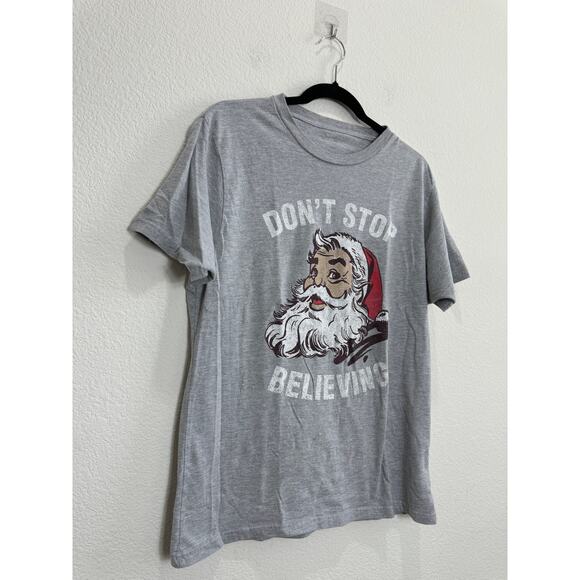 Men's Women's Gray T-Shirt Short Sleeve Santa Claus Holiday Christmas M - Picture 6 of 6